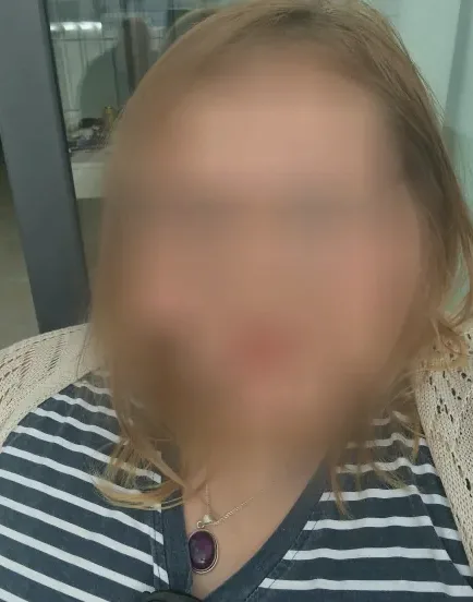 Chiara, 23