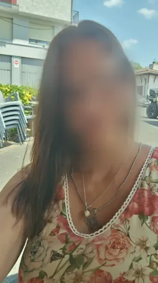 Selma, 39