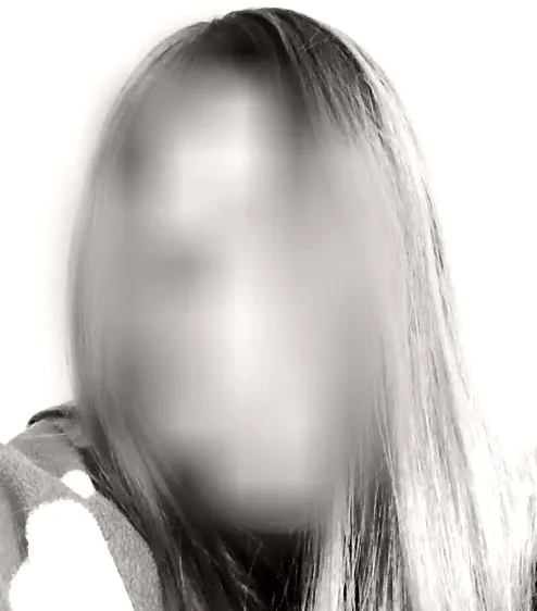 Stefanie, 34